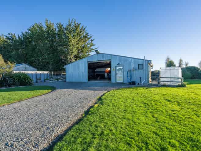 261 Wilsons Crossing Road, Tussock Creek