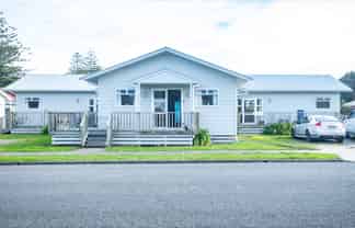 1, 2, 3/37 River Parade, Wairoa
