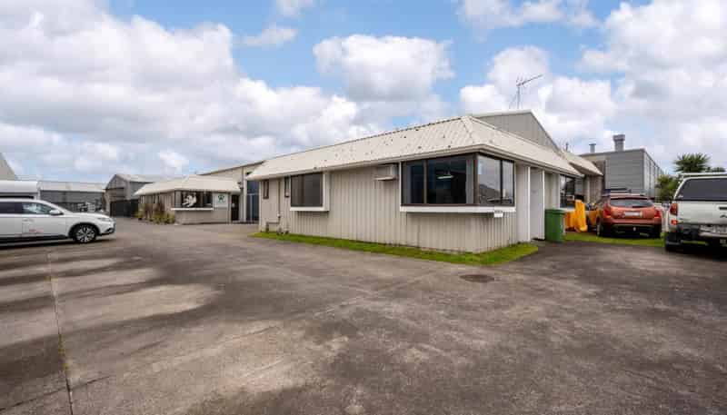 8 Aintree Avenue, Mangere
