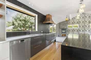 79 Kings Road, Panmure