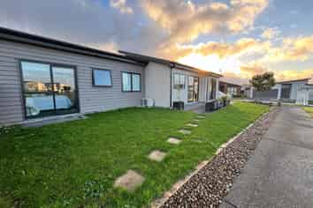 5 Poutawa Lane , Clarks Beach
