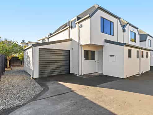 1 & 2/36 Packe Street, Edgeware