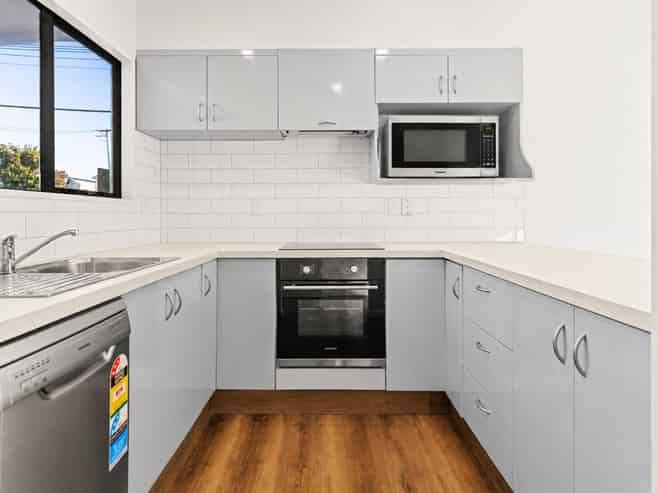 1 & 2/36 Packe Street, Edgeware