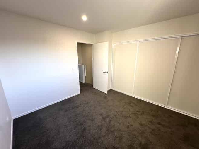 61 Bampton Street , Burwood