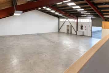 Quality Woolston Industrial 