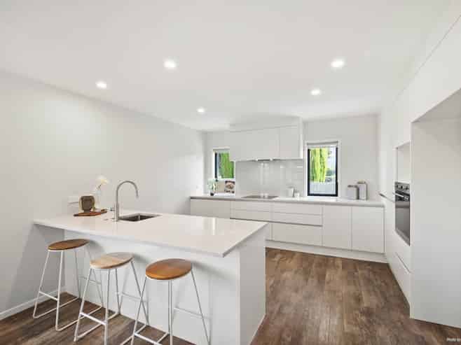 15a Grange Road, Papatoetoe