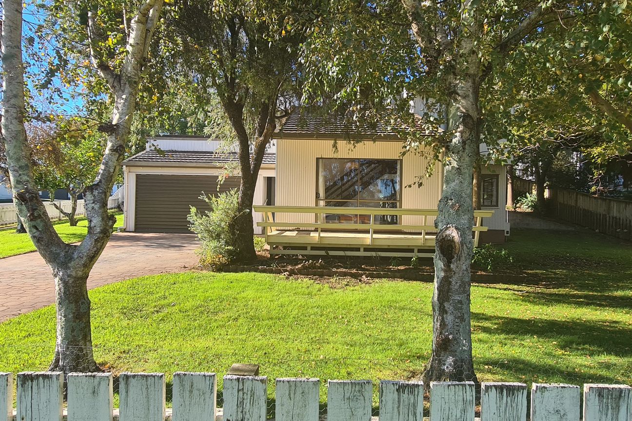 Well Located Family Home - Vista 2