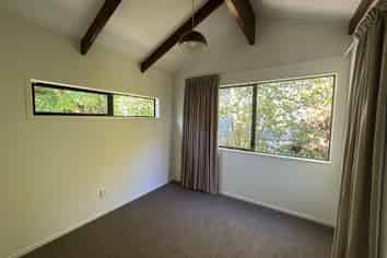 93 Stout Street, Whataupoko