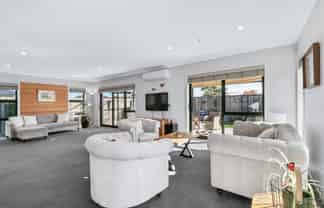 10 Ash Close, Levin