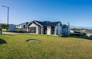 36 McNeil Street, BALCLUTHA