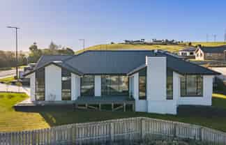 36 McNeil Street, BALCLUTHA