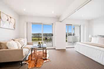 E10/60 Masons Road, Oteha