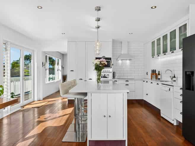 2/41 Hastings Road, Mairangi Bay
