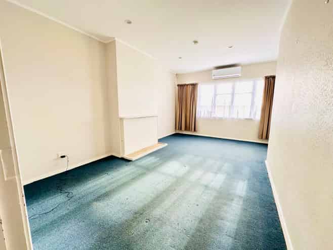 13 Alverston Street, Waterview
