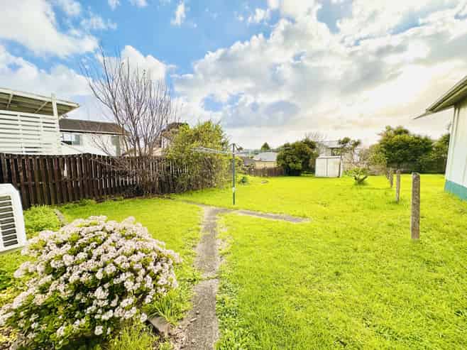 13 Alverston Street, Waterview