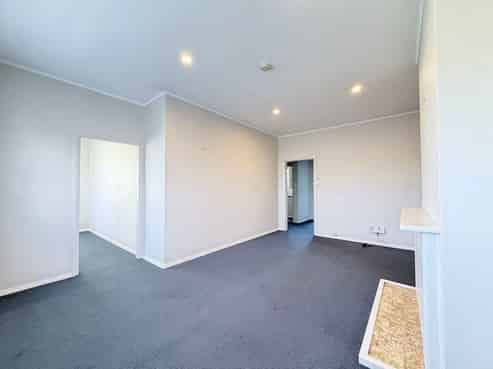 13 Alverston Street, Waterview