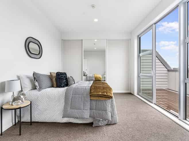 4C/63 Kestev Drive, Flat Bush