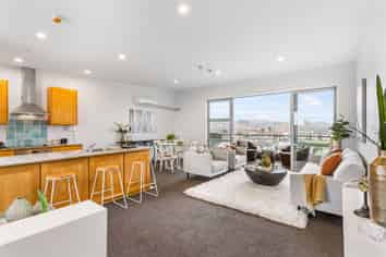 4C/63 Kestev Drive, Flat Bush