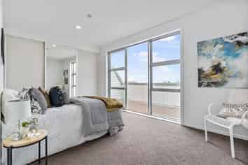 4C/63 Kestev Drive, Flat Bush