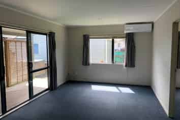 2/143 Gray Avenue, Papatoetoe