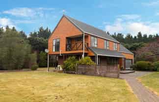 25 Jessons Rd, Harewood