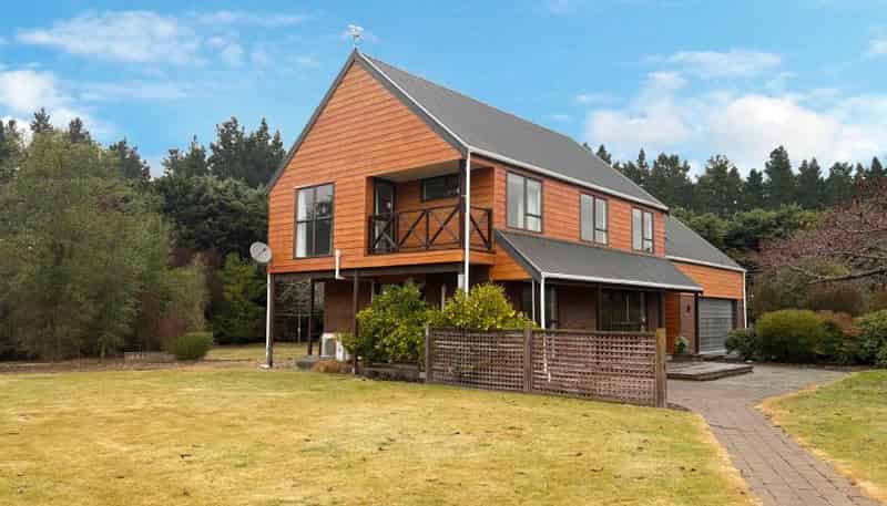 25 Jessons Rd, Harewood