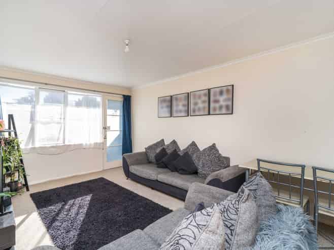 4/84 Linton Street, West End