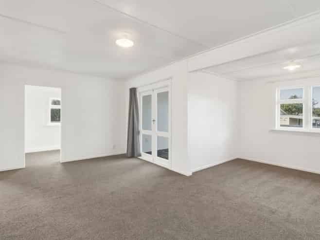 15 Taupata Street, Castlecliff