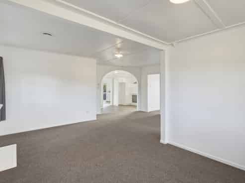 15 Taupata Street, Castlecliff