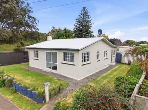 15 Taupata Street, Castlecliff