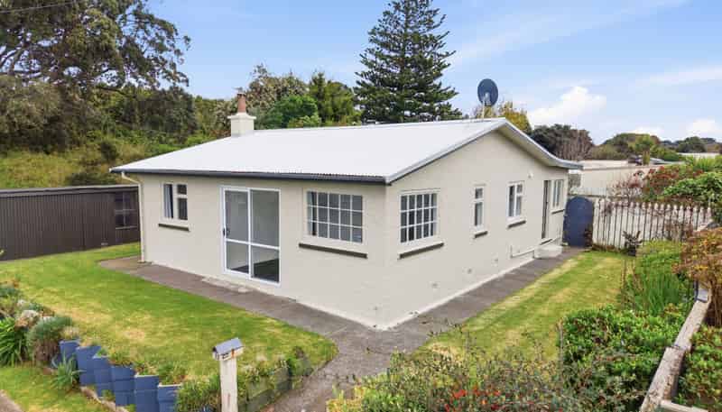 15 Taupata Street, Castlecliff