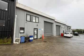Clearspan 220m² Industrial Unit