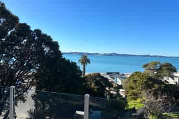 20a Carlton Crescent, Maraetai