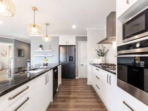 145 John Burke Drive, Aotea