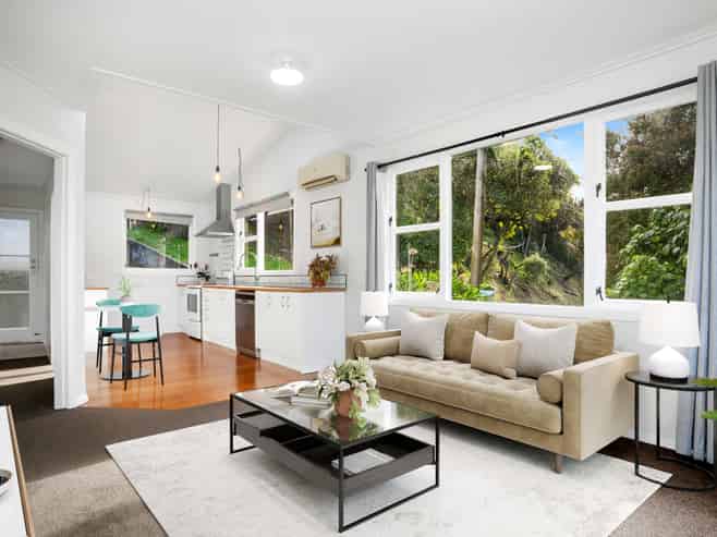6D Rewa Terrace, Tawa