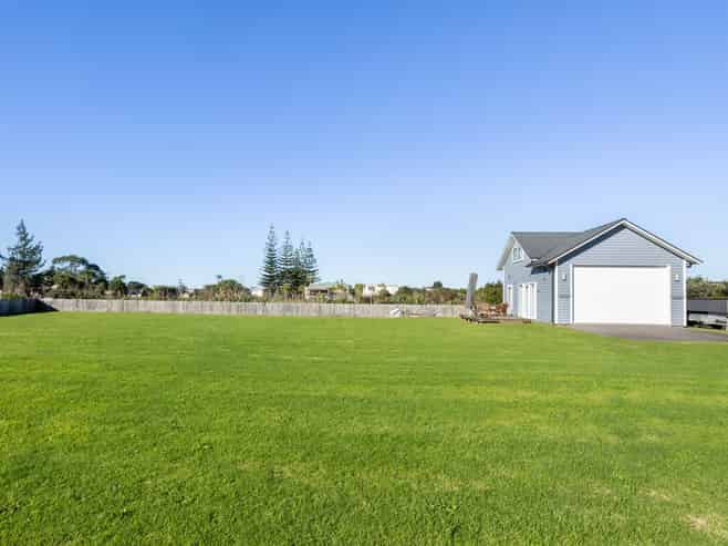 305 Cook Drive, Whitianga