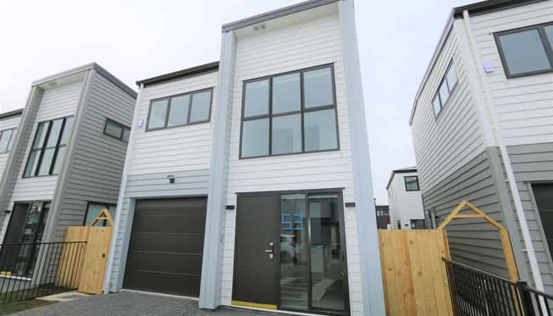 10 Arahopu Place, Papakura