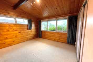 4 Micawber Place, Mellons Bay