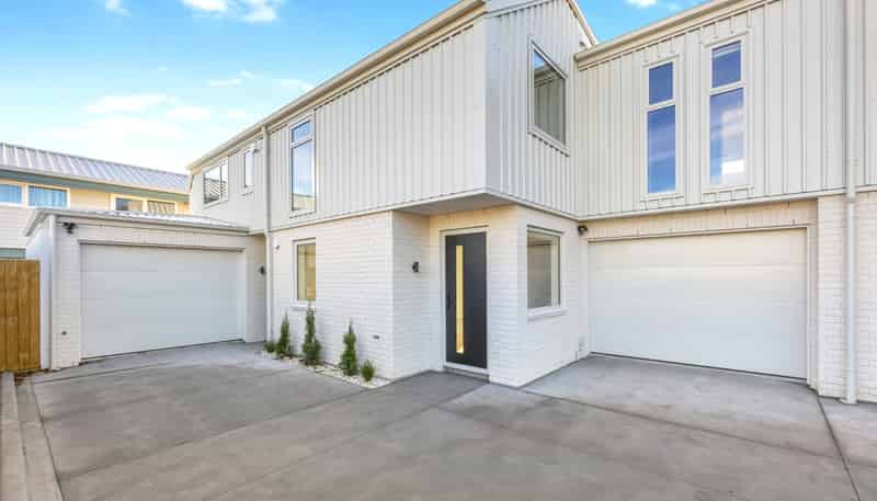 4/75 Stanmore Road, Linwood