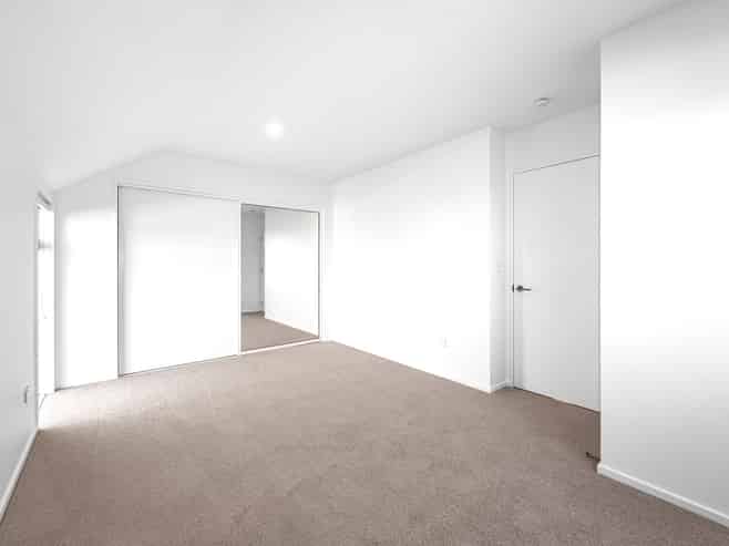 4/75 Stanmore Road, Linwood
