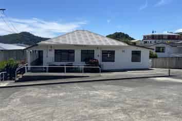 2/21 Broadway , Picton