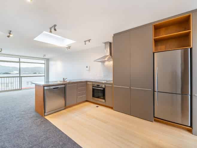 16/337 Jackson Street, Petone