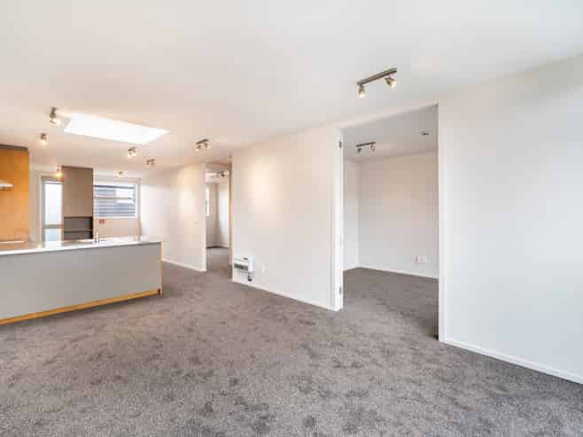 16/337 Jackson Street, Petone