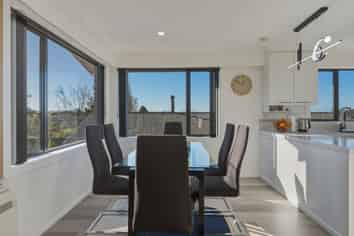 25 Clifford Street, BALCLUTHA