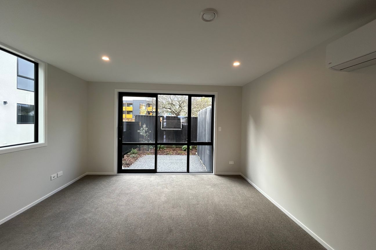 2 Bedrooms Epuni - Aanzicht 6