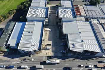 High Profile Showroom and Workshop | 558 m2