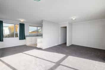 3 Royal Park Drive, Parklands