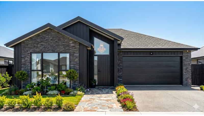 101 Parish Drive, Milldale
