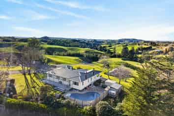 58 Flag Range Road, Sherenden