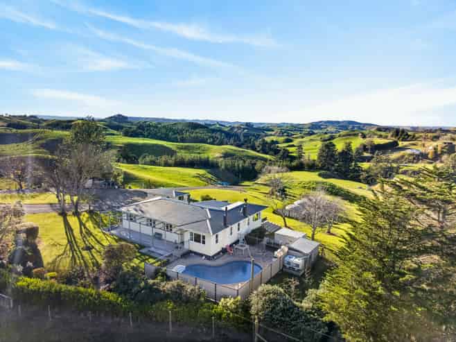 58 Flag Range Road, Sherenden